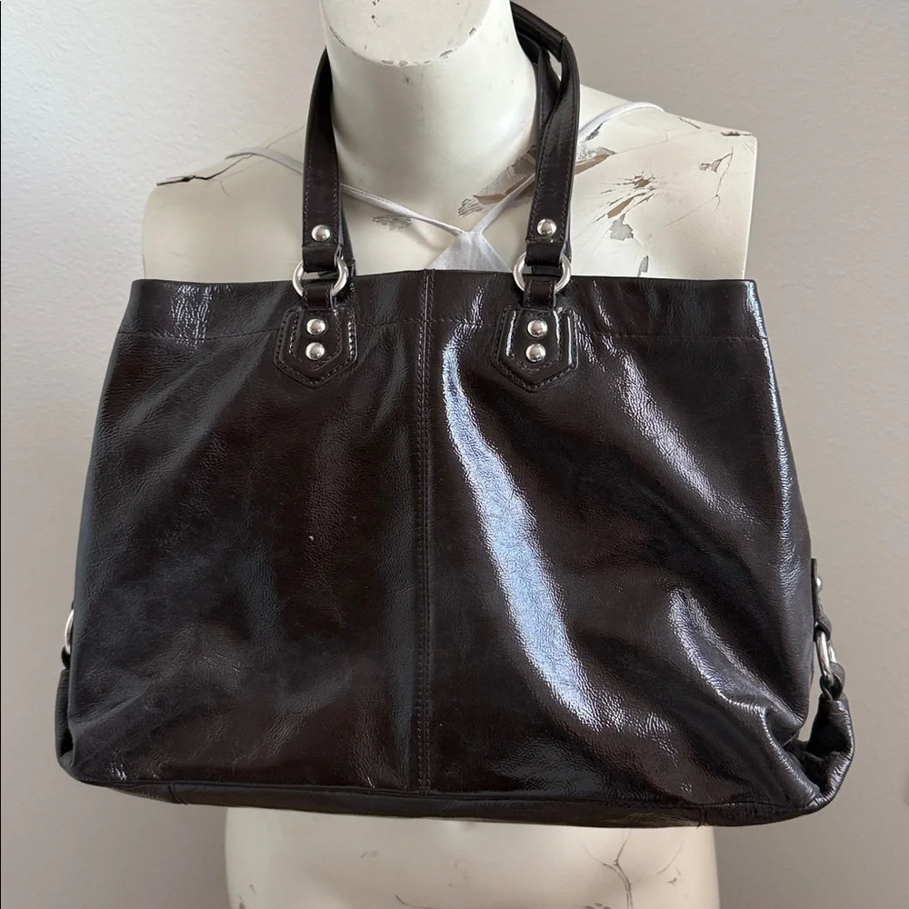 Coach Womens Brown and Tan silk Interior lining some wear visible - Picture 3 of 12